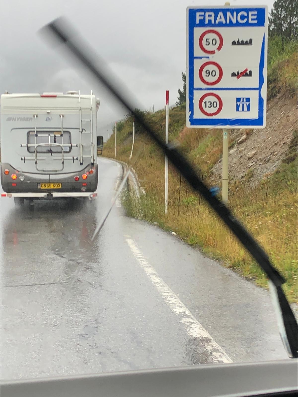 466f26fb-44bd-4261-bf84-b70f26832dff-1